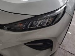 Toyota Venza 2.0L CVT AWD Luxury - ფოტო 5