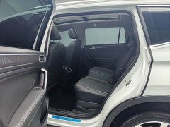 Volkswagen Tiguan L Outstanding Edition 330TSI Automatic Two-Wheel Drive R-Line Dragon Shine Edition - фото 16
