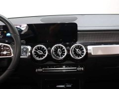 Mercedes-Benz GLB 200 Dynamic - ფოტო 14