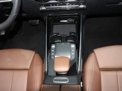 Mercedes-Benz GLB 200 Dynamic - ფოტო 15