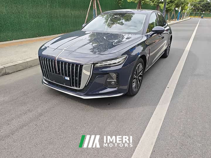 FAW Red Flag H5 2.0T Automatic Smart Connected Flag Leader Edition - автомобиль из Китая