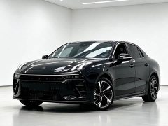Lynk & Co 03 1.5T DCT Pro - ფოტო 1