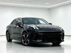 Lynk & Co 03 1.5T DCT Pro - ფოტო 3