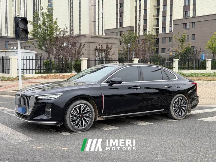 FAW Red Flag H5 2.0T Automatic Smart Connected Flagship Comfort Edition