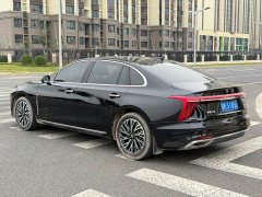 FAW Red Flag H5 2.0T Automatic Smart Connected Flagship Comfort Edition - фото 9