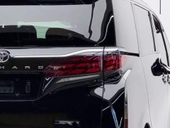 Toyota Alphard Hybrid 2.5L Premium Edition - фото 6