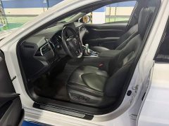 Toyota Camry 2.0G Luxury Edition - ფოტო 11