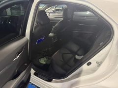Toyota Camry 2.0G Luxury Edition - ფოტო 9