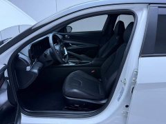 Hyundai Elantra 1.5L CVT 20th Anniversary Edition - ფოტო 16