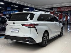 Toyota Gravia 2.5L Hybrid Prestige Plus AWD - ფოტო 15
