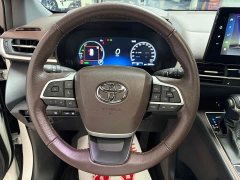 Toyota Gravia 2.5L Hybrid Prestige Plus AWD - ფოტო 9