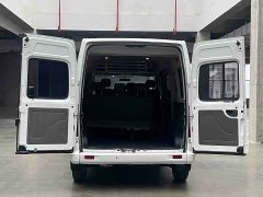 Maxus V80 Aoyuntong 6AMT Long Wheelbase Medium Roof 127Ps 6/7/8/9-seater - фото 6