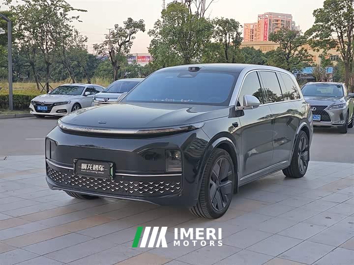 Li Auto L9 Pro Smart Refresh Edition - автомобиль из Китая