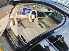 AITO M9 Extended Range Ultra 42kWh 6-Seater - ფოტო 5