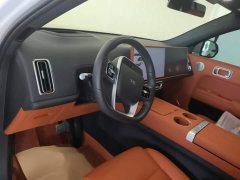 Li Auto L7 Pro - ფოტო 12