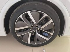 Li Auto L7 Pro - ფოტო 6