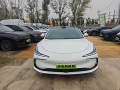 IM Motors Zhiji L6 Max Standard Edition - ფოტო 2