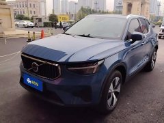 Volvo XC40 B3 Smart Remote Luxury Edition - ფოტო 1