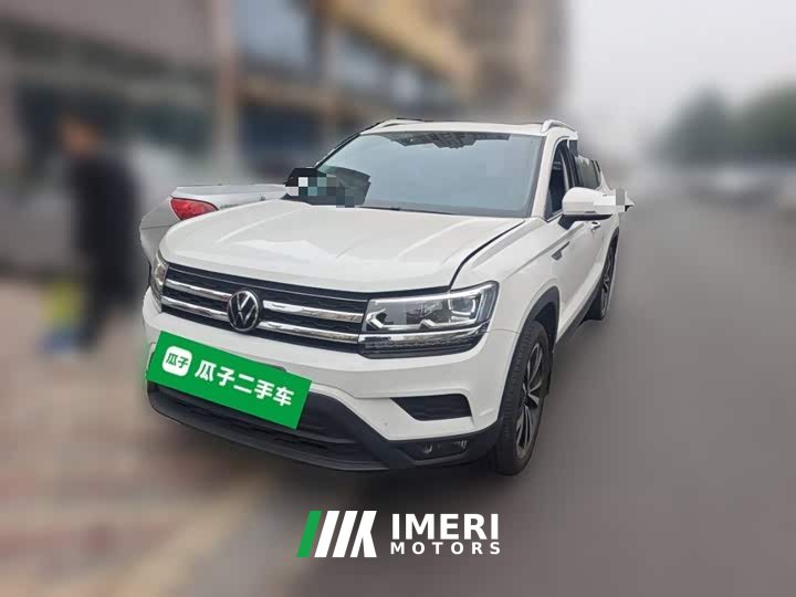 Volkswagen Touareg 280TSI FWD Luxury Plus - car from China