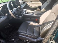 Geely Xingrui 2.0T Diesel Exclusive Cyan Green Edition - ფოტო 4
