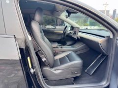 Tesla Model Y Rear-Wheel Drive - ფოტო 10