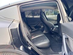 Tesla Model Y Rear-Wheel Drive - ფოტო 11