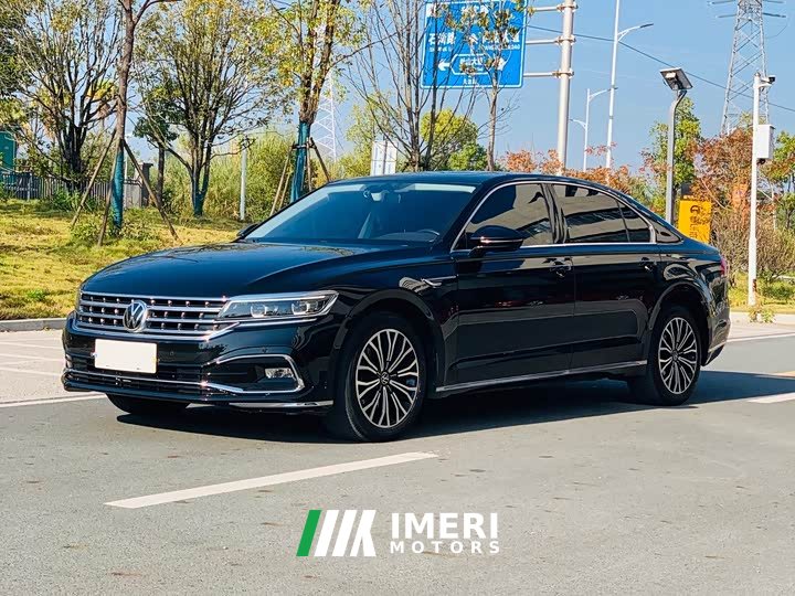 Volkswagen Hui Ang 380TSI Luxury Edition