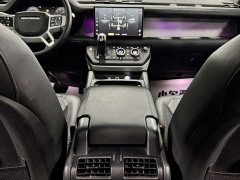 Land Rover Defender 110 3.0T P400 Dark Edition - ფოტო 16