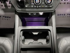 Land Rover Defender 110 3.0T P400 Dark Edition - ფოტო 19