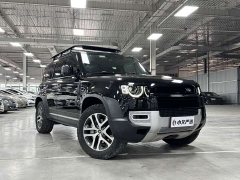 Land Rover Defender 110 3.0T P400 Dark Edition - ფოტო 3