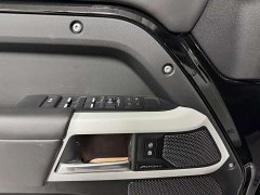 Land Rover Defender 110 3.0T P400 Dark Edition - ფოტო 6