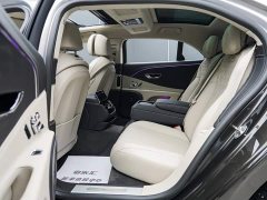 Bentley Flying Spur 4.0T V8 Elegance Edition - ფოტო 12