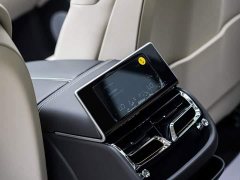 Bentley Flying Spur 4.0T V8 Elegance Edition - ფოტო 14