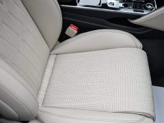 Bentley Flying Spur 4.0T V8 Elegance Edition - ფოტო 8