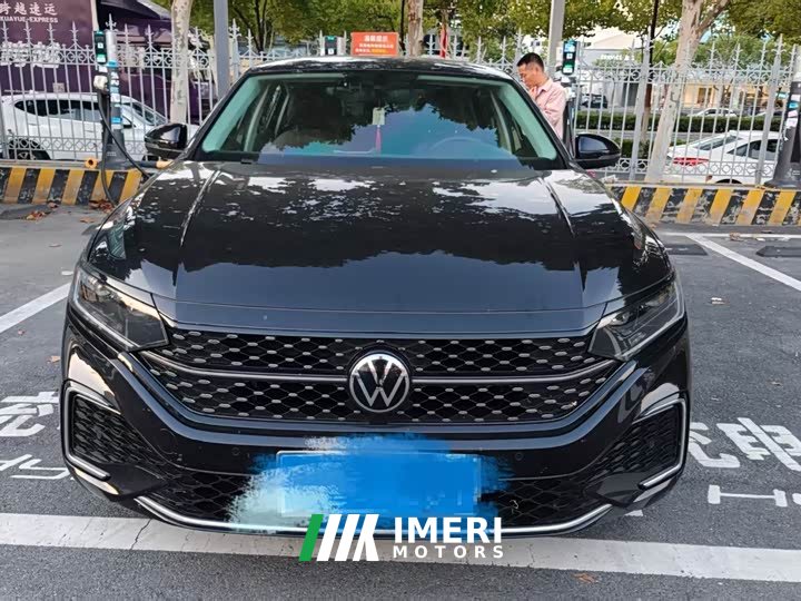 Volkswagen Passat 280TSI Starry Sky Elite - car from China