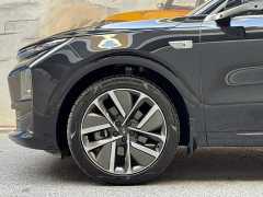 Li Auto L6 Max - ფოტო 6