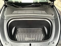 Tesla Model Y Rear-Wheel Drive - ფოტო 7