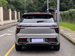 FAW Red Flag HS3 2.0T AWD Youwei Edition - ფოტო 7