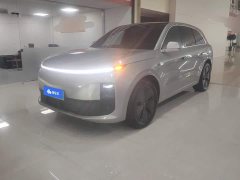Li Auto L6 Pro - ფოტო 1
