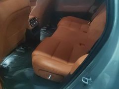 Li Auto L6 Pro - ფოტო 11