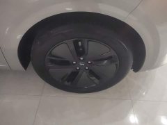 Li Auto L6 Pro - ფოტო 6
