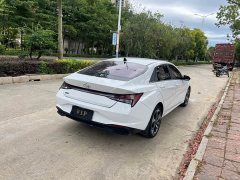 Hyundai Elantra 1.5L CVT GLX Elite - ფოტო 9
