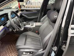 FAW Red Flag H9 2.0T Smart Connected Premium Edition - фото 8