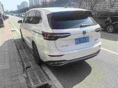 Volkswagen Viloran 380TSI Prestige - ფოტო 7