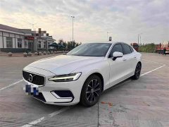 Volvo S60 B4 Smart Luxury Edition - ფოტო 2