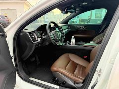 Volvo S60 B4 Smart Luxury Edition - ფოტო 6