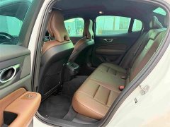 Volvo S60 B4 Smart Luxury Edition - ფოტო 7