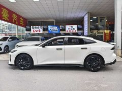 Changan UNI-V 1.5T Premium - ფოტო 11
