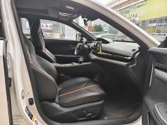 Changan UNI-V 1.5T Premium - ფოტო 8