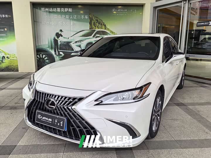 Lexus ES 300h Excellence Edition - ავტომობილი ჩინეთიდან